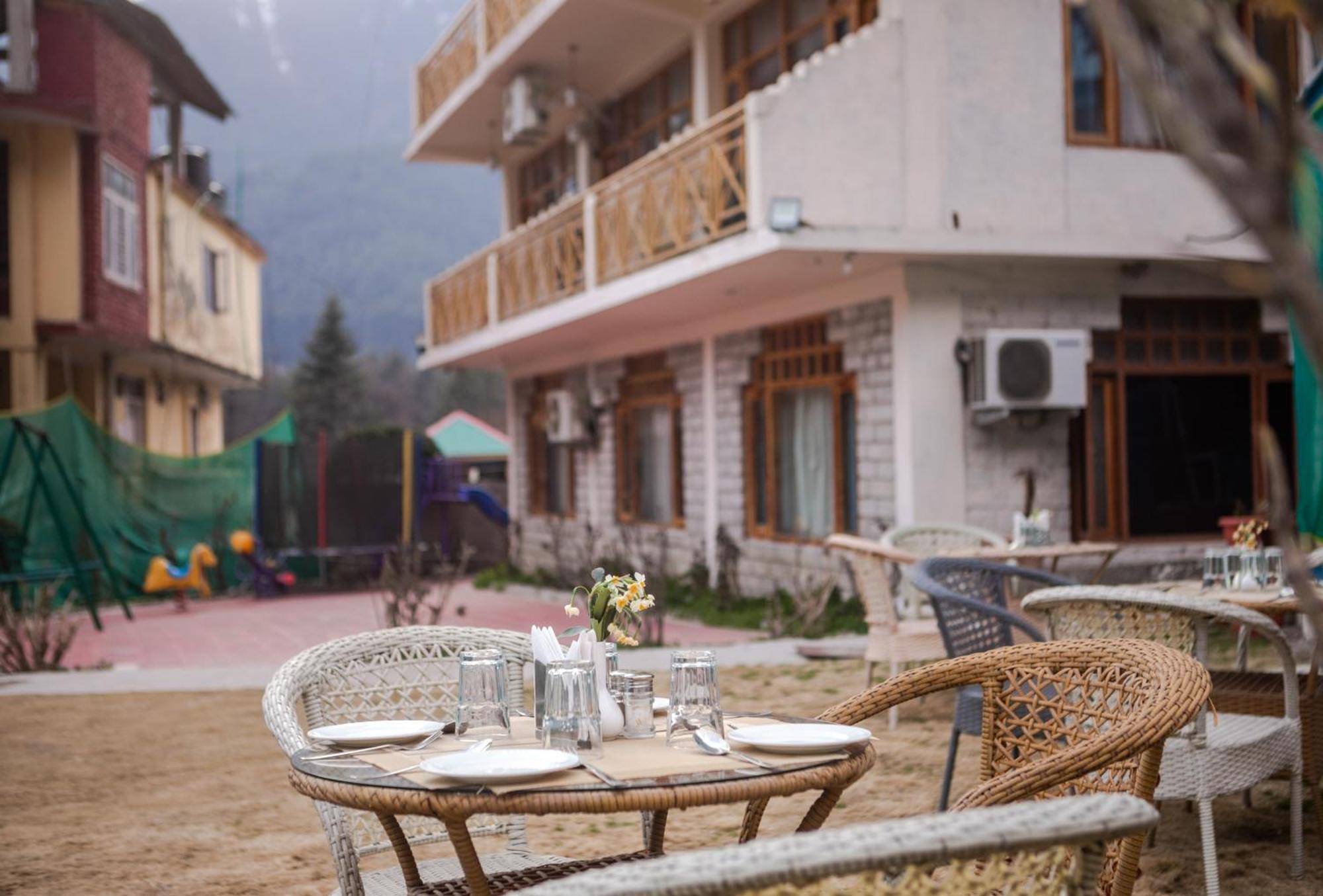 Hill River Resort By West Western Manali  Bagian luar foto