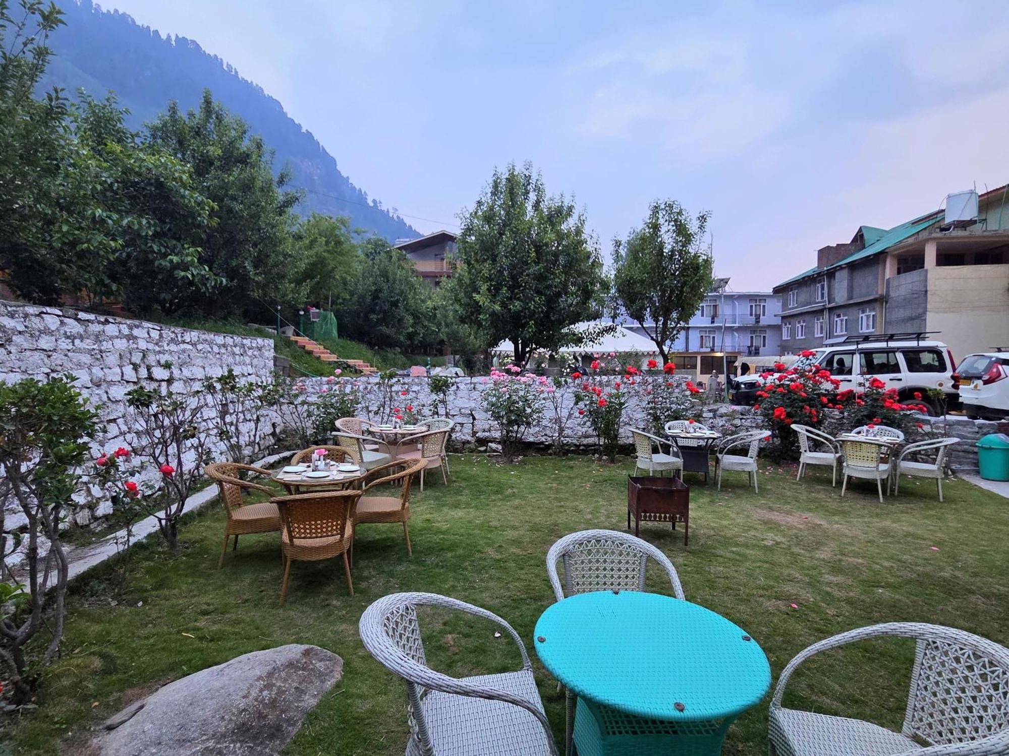 Hill River Resort By West Western Manali  Bagian luar foto