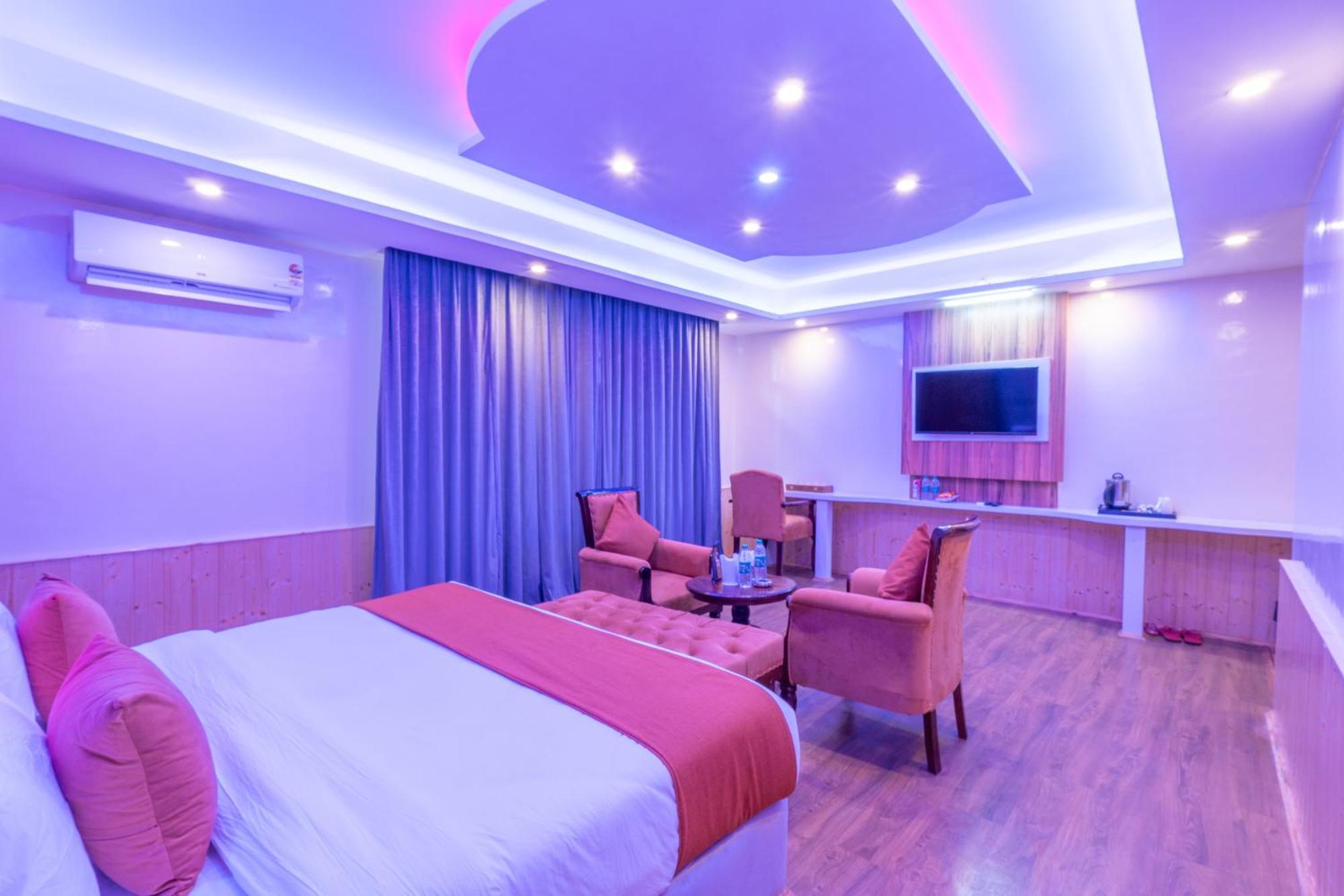 Hill River Resort By West Western Manali  Bagian luar foto