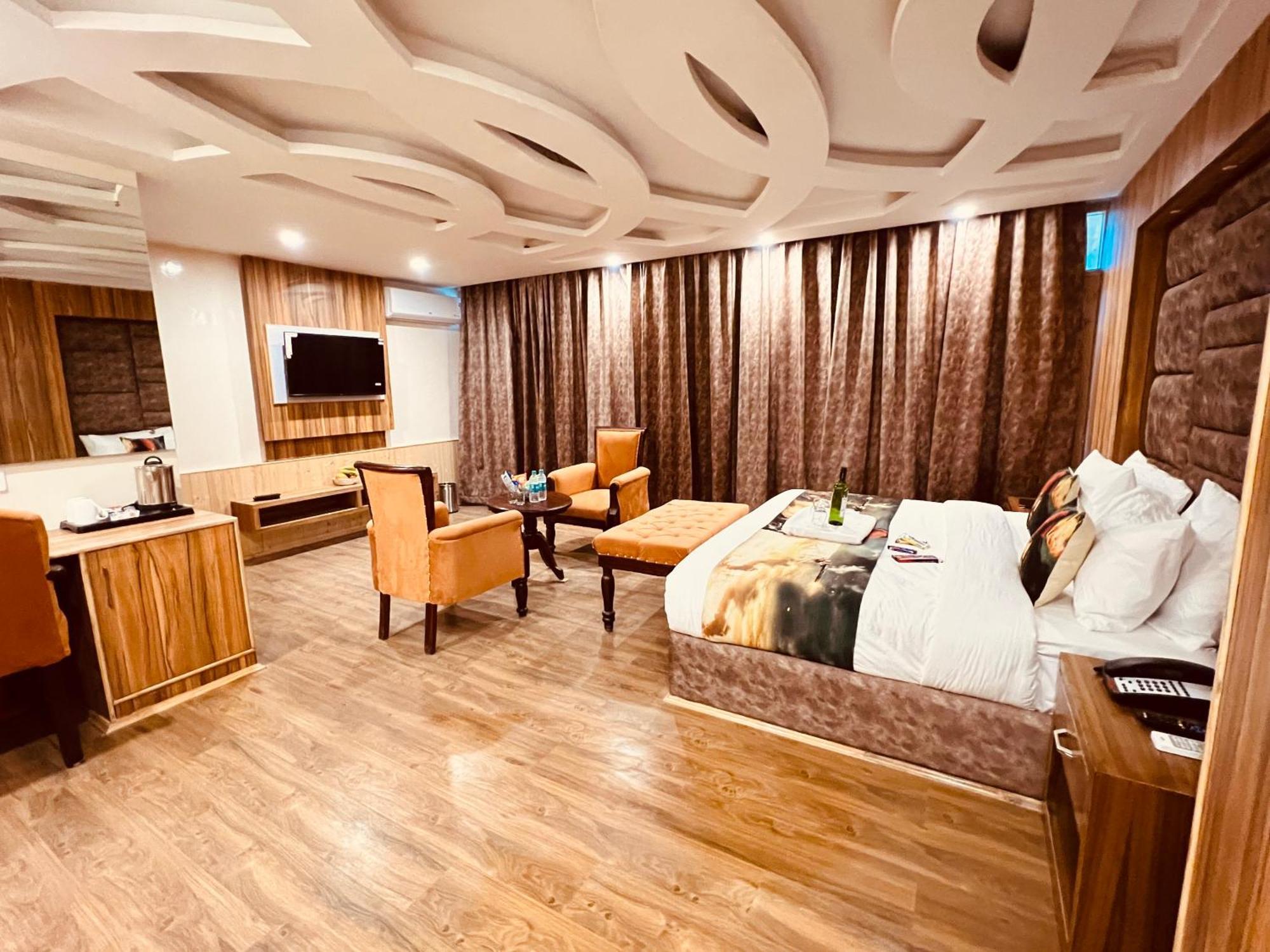 Hill River Resort By West Western Manali  Bagian luar foto