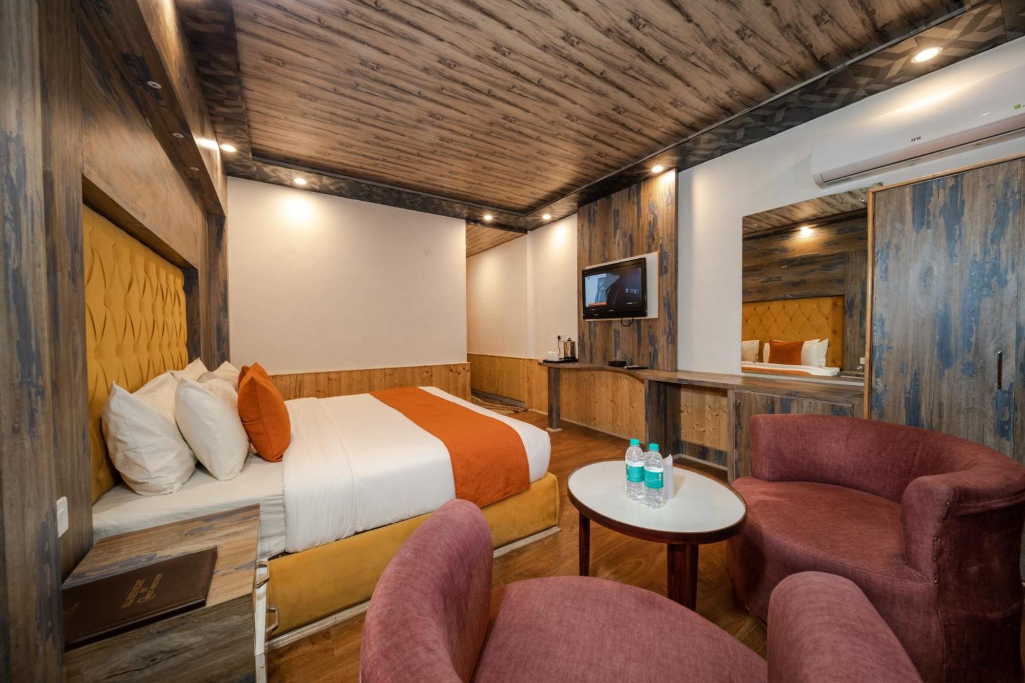 Hill River Resort By West Western Manali  Bagian luar foto